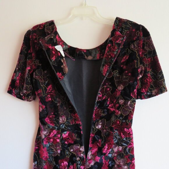 Paris Sport Club Woman’s Vintage Floral Burgundy Velvet Sheath Dress size 7B - Picture 6 of 12
